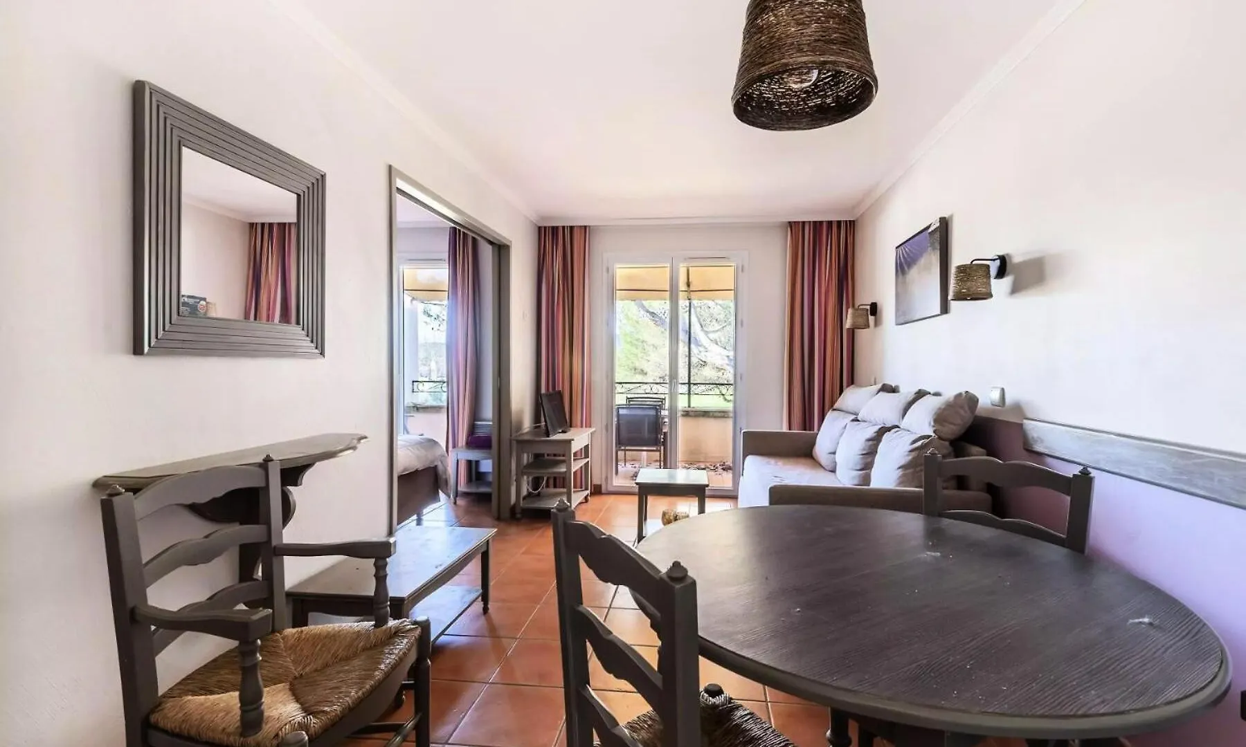 Residence Hotel Du Golf De Pont Royal - Maeva Home - Appartement 2 Pieces 4 Personnes Climatise - Selection Mae-2504 Mallemort Apartment